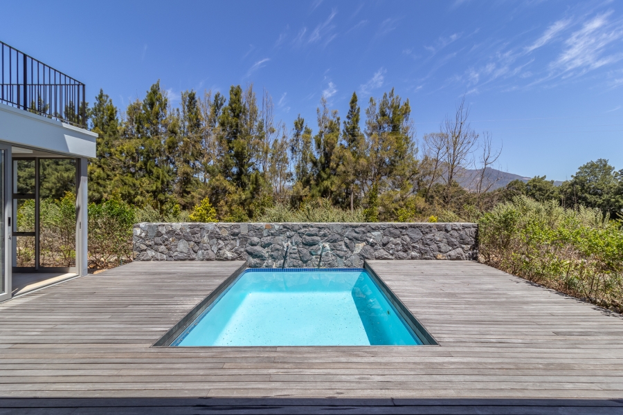 4 Bedroom Property for Sale in Pearl Valley at Val de Vie Western Cape